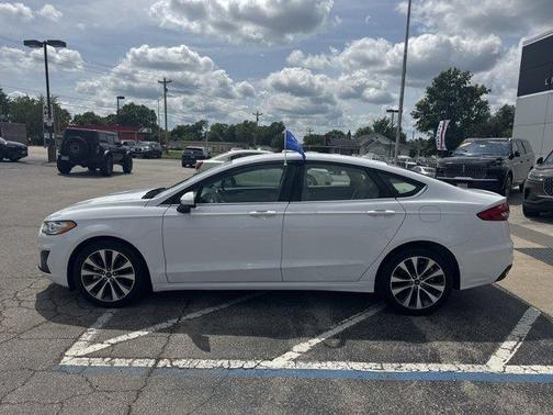 2020 Ford Fusion SE