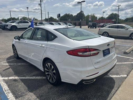 2020 Ford Fusion SE