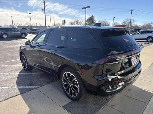 2026 Lincoln Nautilus Reserve