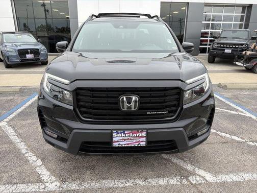 2022 Honda Ridgeline Black Edition