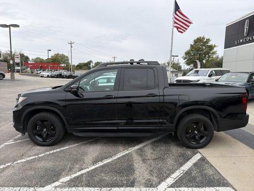 2022 Honda Ridgeline Black Edition