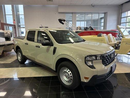 2025 Ford Maverick XL