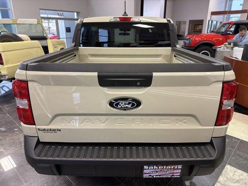 2025 Ford Maverick XL