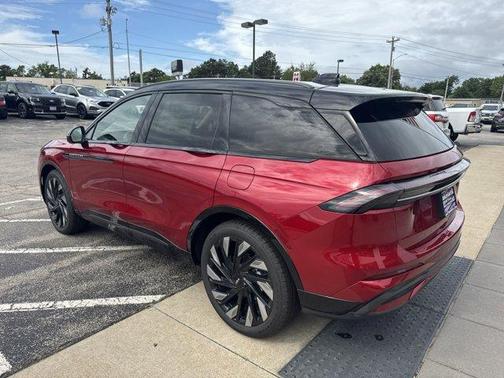 2025 Lincoln Nautilus Reserve