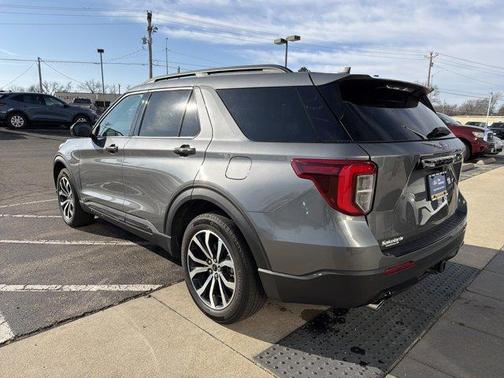 2023 Ford Explorer ST-Line