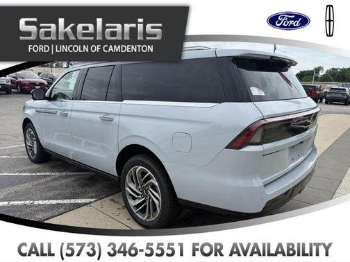 Crystal White Metallic 2026 Lincoln Navigator L Reserve