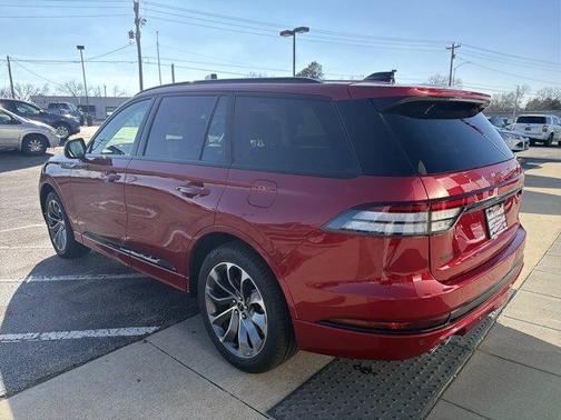 2026 Lincoln Aviator Premiere