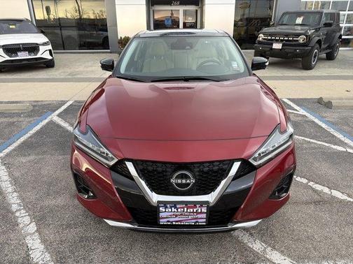 2023 Nissan Maxima Platinum