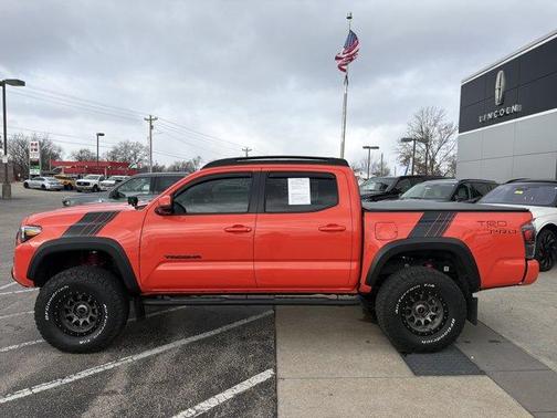 2023 Toyota Tacoma SR