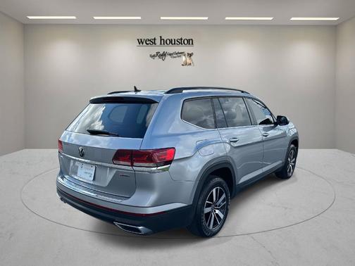 2022 Volkswagen Atlas 2.0T SE