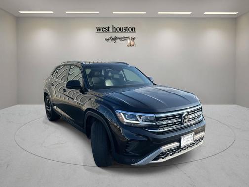 2022 Volkswagen Atlas Cross Sport 3.6 V6 SE w/ Technology