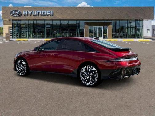 2025 Hyundai IONIQ 6 SEL