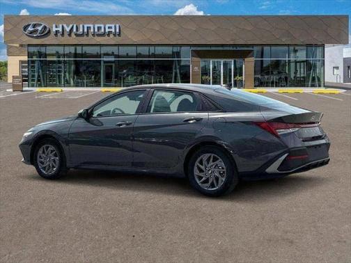 2025 Hyundai ELANTRA HEV Blue