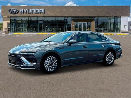 2025 Hyundai SONATA Hybrid Limited