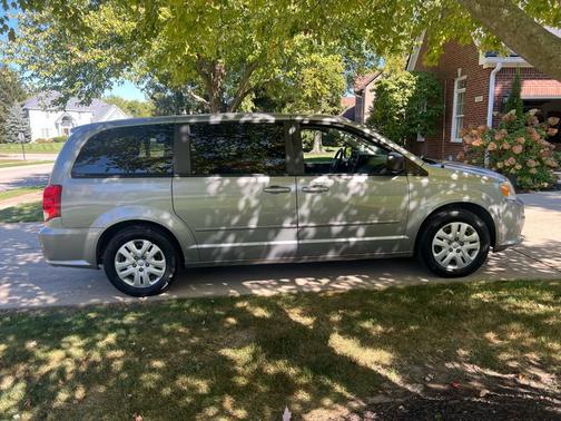 2014 Dodge Grand Caravan AVP/SE