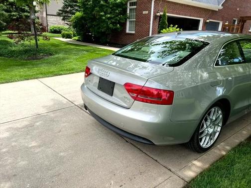 2010 Audi A5 2.0T Premium Plus