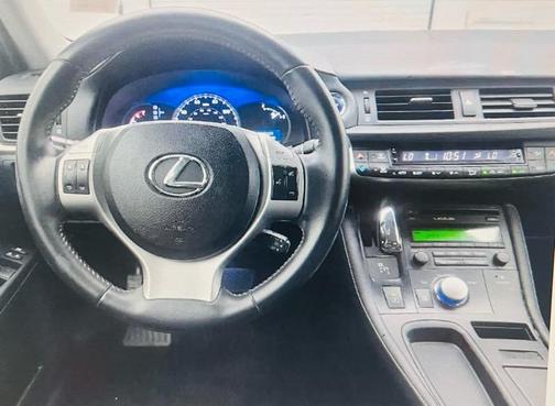 2013 Lexus CT 200h Premium