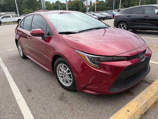 Re 2022 Toyota Corolla Hybrid LE