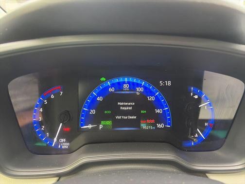 Re 2022 Toyota Corolla Hybrid LE
