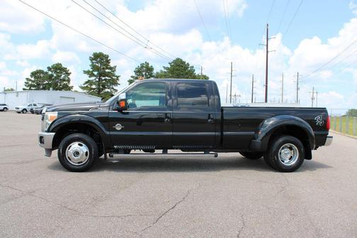 Tuxedo Black Metallic 2013 Ford F-350 Lariat