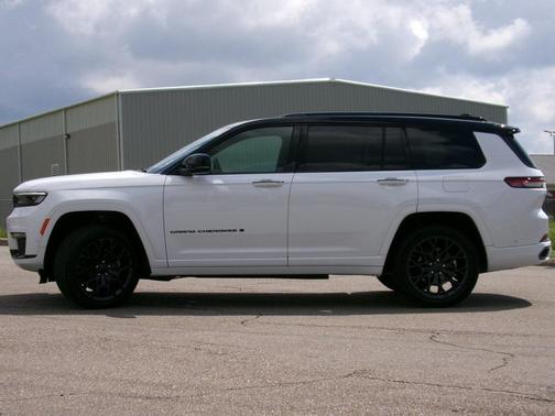 2025 Jeep Grand Cherokee L Summit Reserve