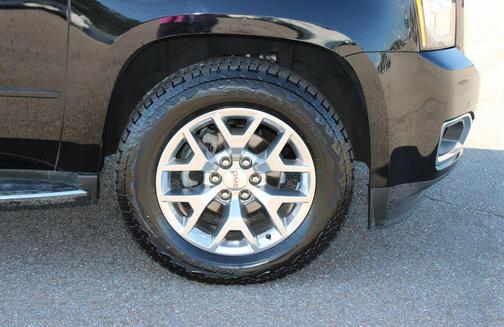 Onyx Black 2017 GMC Yukon SLT
