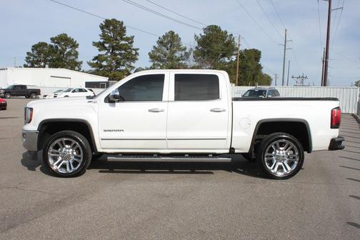 2017 GMC Sierra 1500 SLT