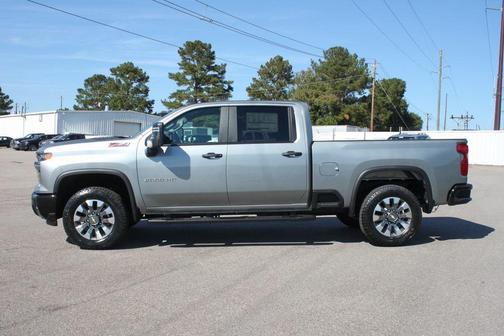 2026 Chevrolet Silverado 2500 Custom