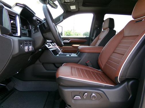 2025 GMC Sierra 2500 Denali Ultimate