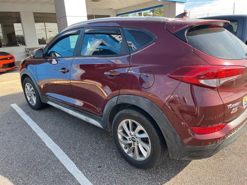 2017 Hyundai TUCSON SE Plus