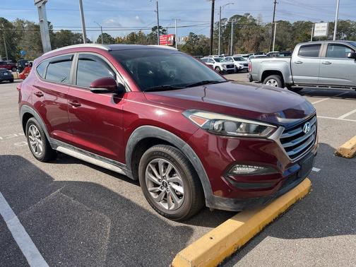 2017 Hyundai TUCSON SE Plus