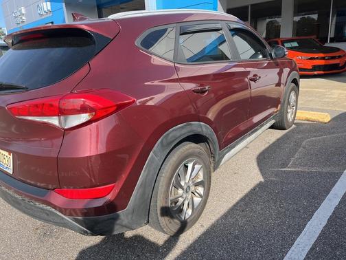 2017 Hyundai TUCSON SE Plus