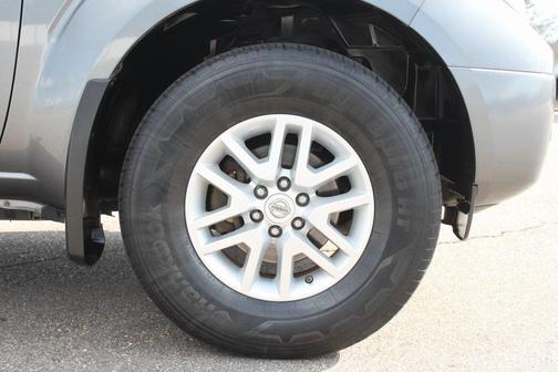 2017 Nissan Frontier SV