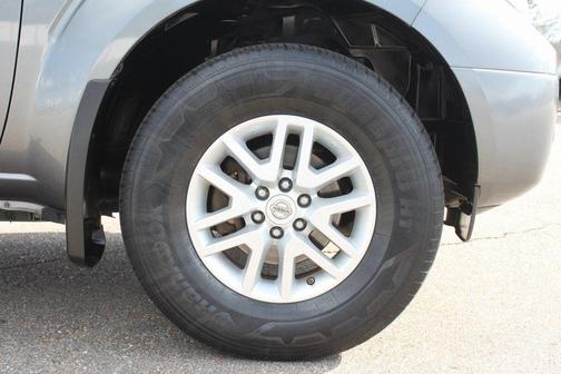 2017 Nissan Frontier SV