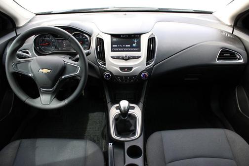 Mosaic Black Metallic 2018 Chevrolet Cruze LS