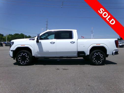 2025 GMC Sierra 2500 Denali
