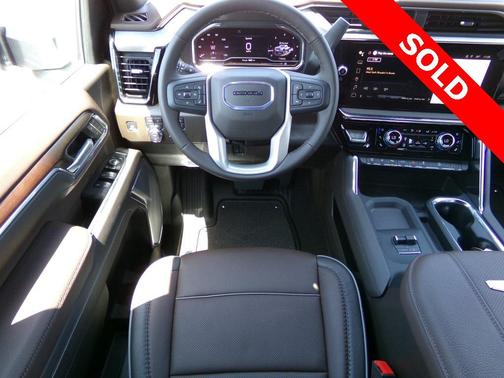 2025 GMC Sierra 2500 Denali