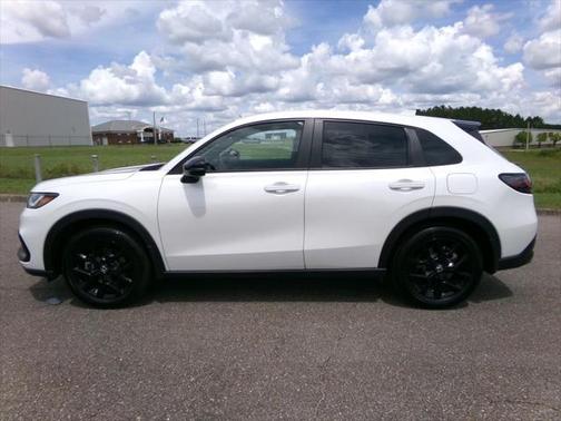 2024 Honda HR-V 2WD Sport