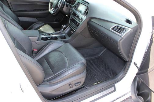 Quartz White Pearl 2015 Hyundai SONATA Limited 2.0T