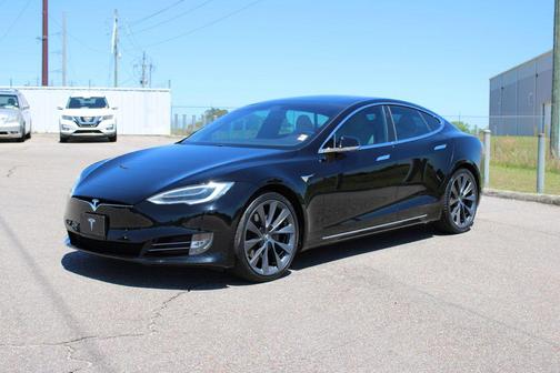 2020 Tesla Model S Long Range Plus
