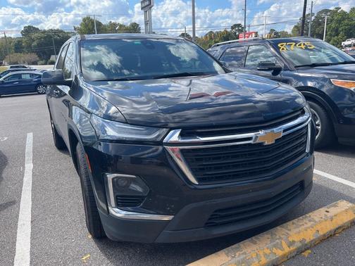 2023 Chevrolet Traverse LS