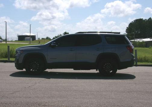 2022 GMC Acadia FWD SLT