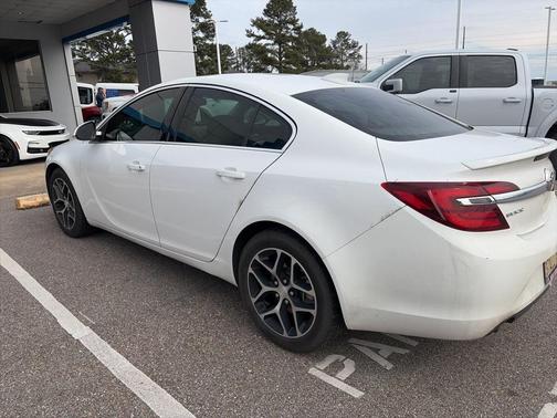 2017 Buick Regal Turbo Sport Touring