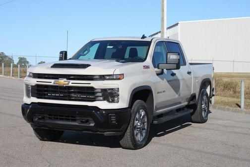 2026 Chevrolet Silverado 2500 Custom
