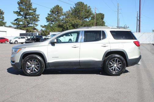 2017 GMC Acadia SLT-1
