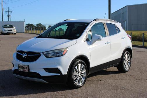 Summit White 2018 Buick Encore Preferred
