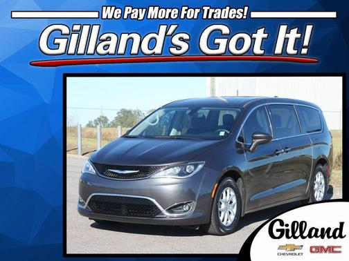 2020 Chrysler Pacifica Touring