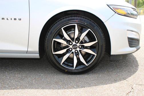 2020 Chevrolet Malibu FWD RS