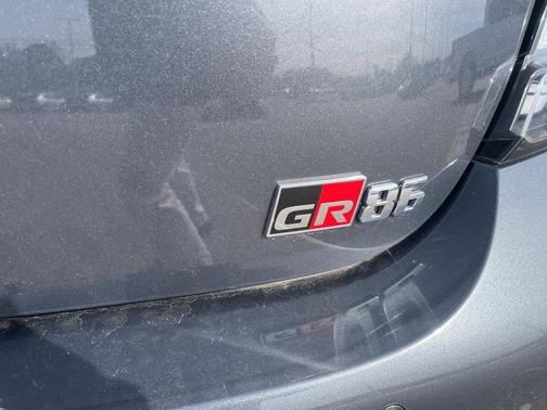 2022 Toyota GR86 Premium