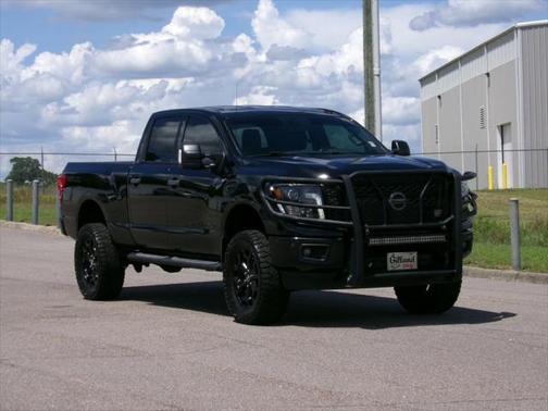 2018 Nissan Titan XD SL